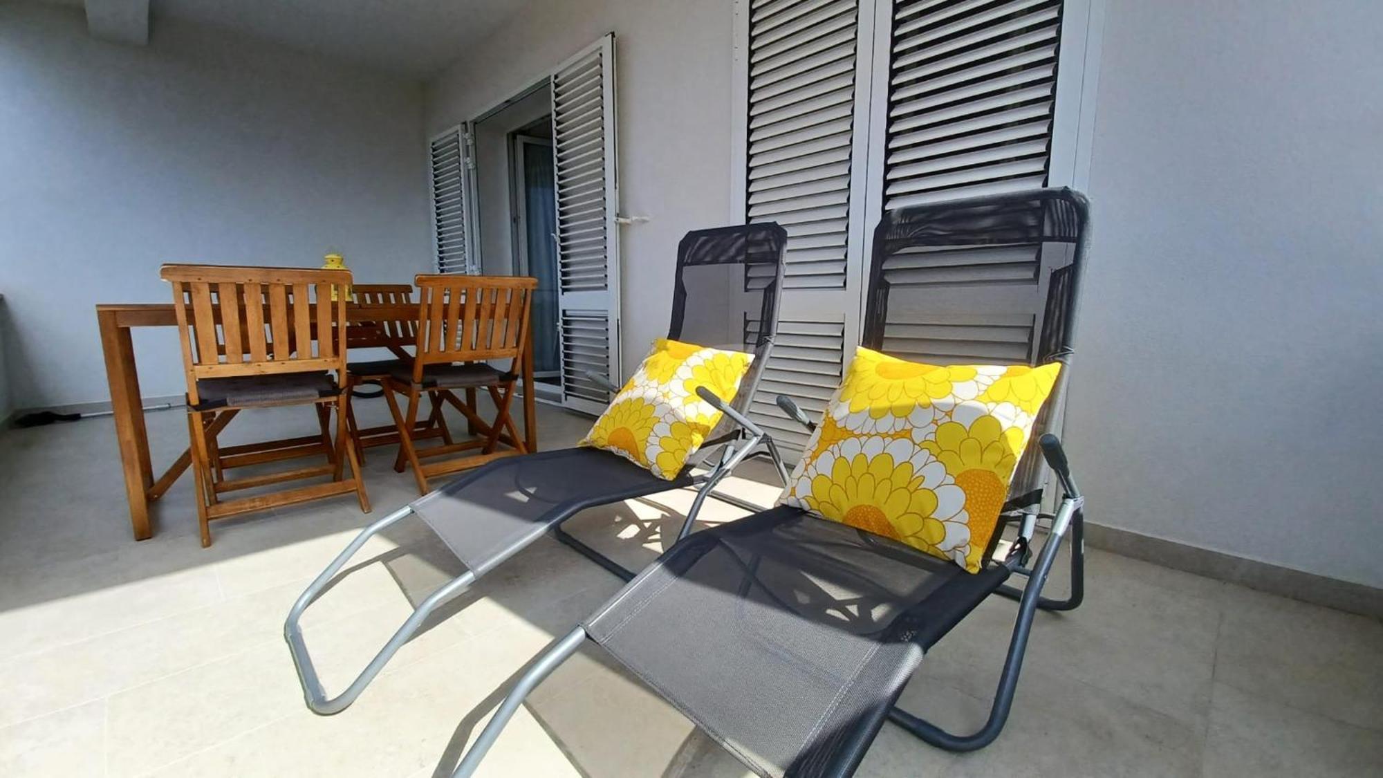 Apartments Daria Krk Town Dış mekan fotoğraf